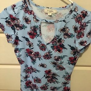 NWOT Floral bodysuit
